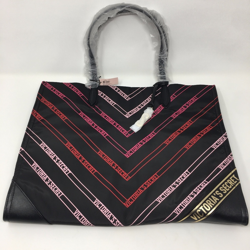 V-Logo Victoria Tote